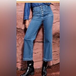 Stylish Blue Cropped Women's Jeans